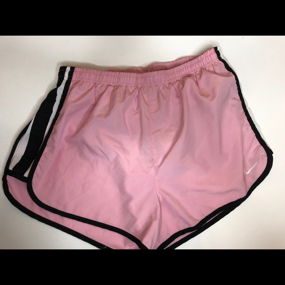 Nike DriFit shorts  size med